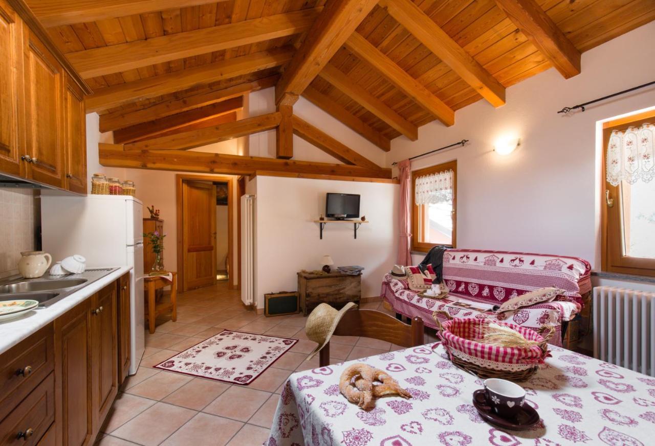 Lou Rose Villa Donnaz ภายนอก รูปภาพ