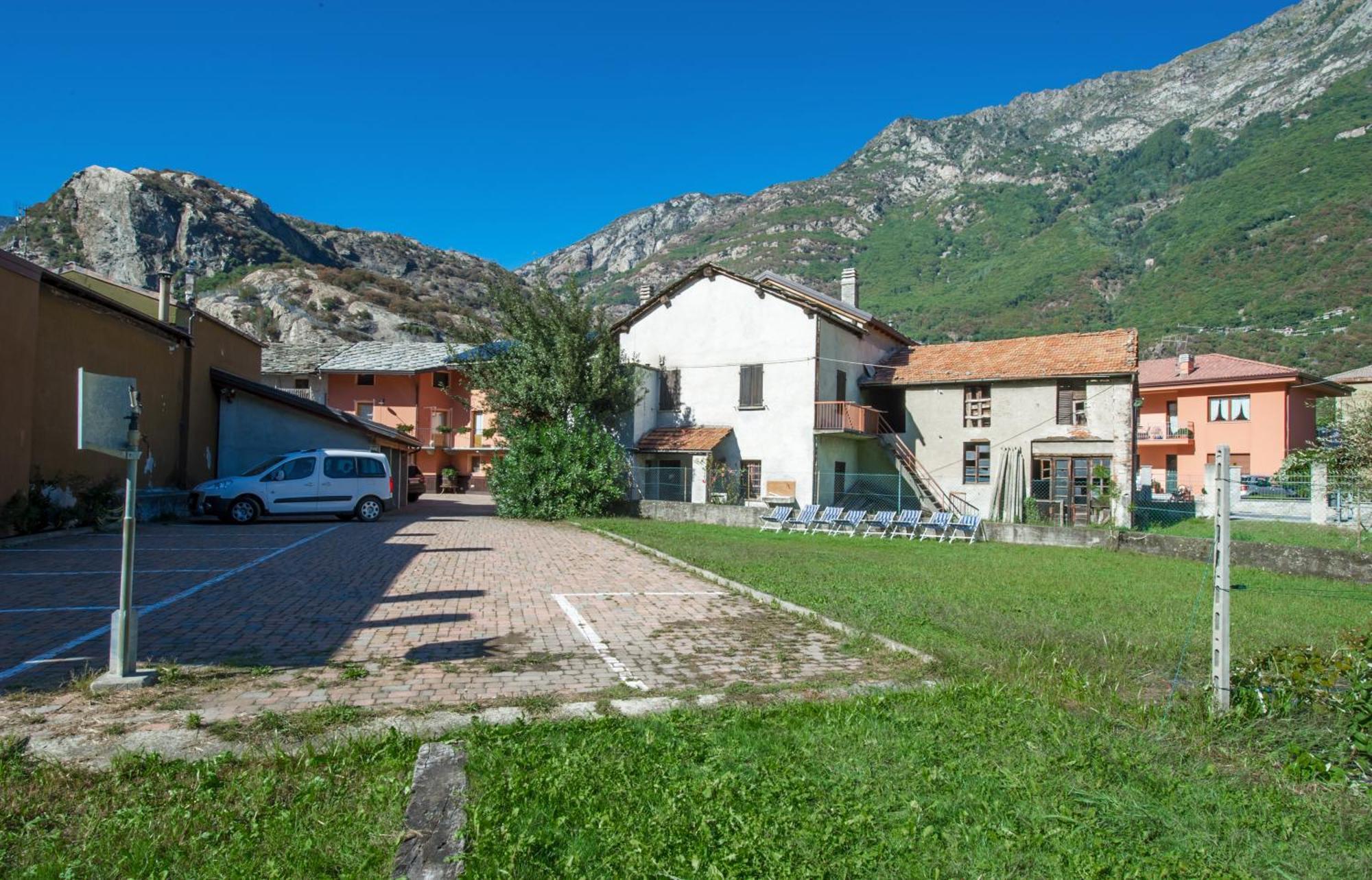 Lou Rose Villa Donnaz ภายนอก รูปภาพ